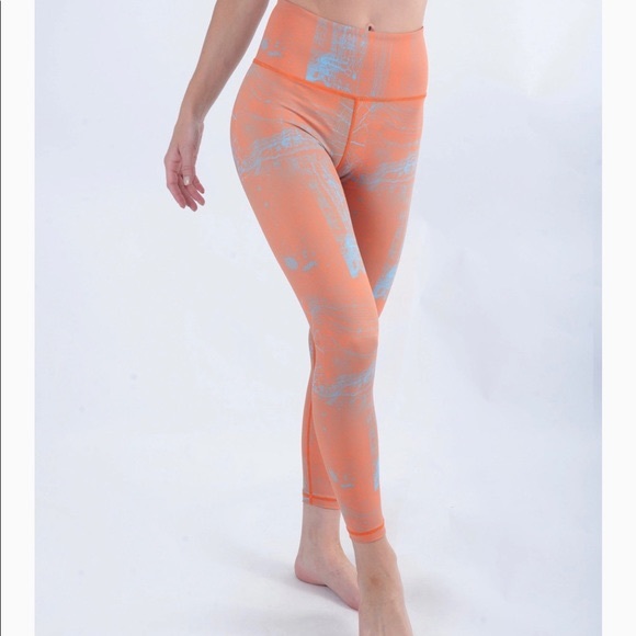 ZYIA Pants - Zyia Active Orange Weave Light n Tight Leggings